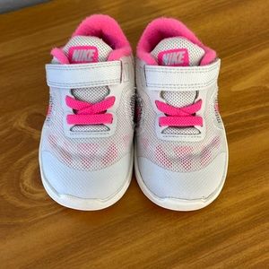 Nike Revolution 3 Grey and Pink Toddler Sneakers
